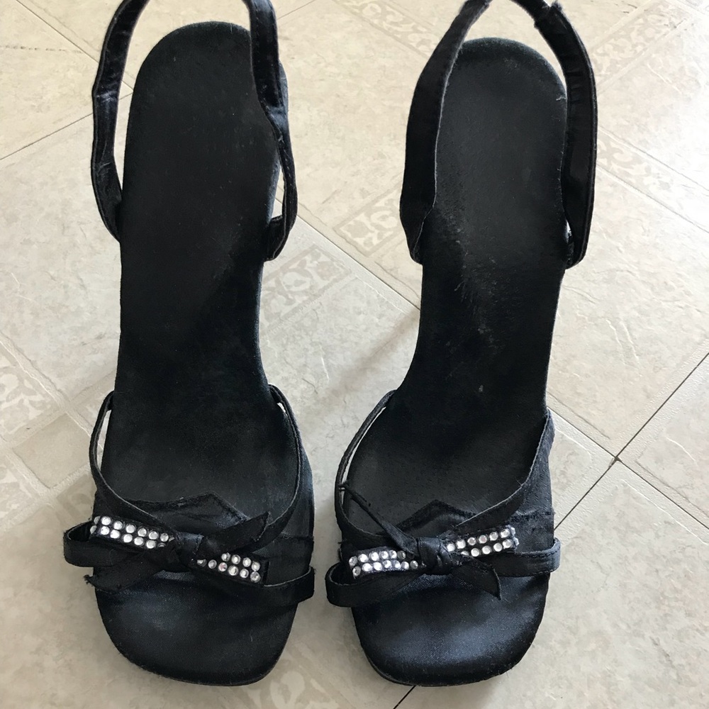 Women’s Black Heels 6